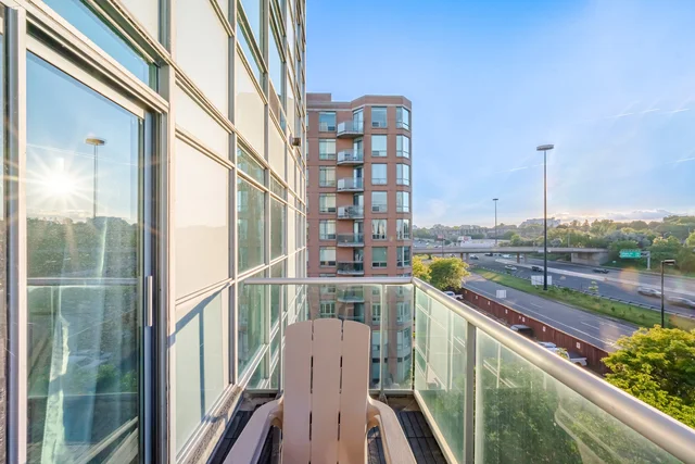 #319-200 Manitoba Street, Etobicoke - photo 44