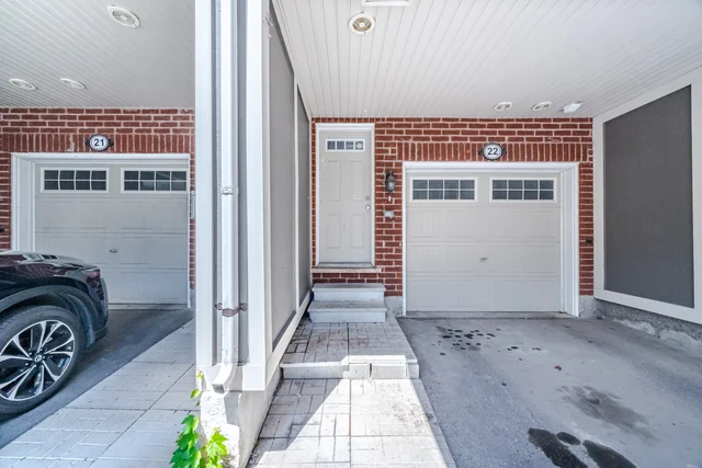 #22-6020 Derry Road, Milton - photo 6