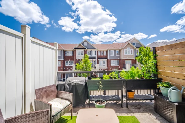 #22-6020 Derry Road, Milton - photo 26