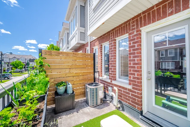 #22-6020 Derry Road, Milton - photo 28