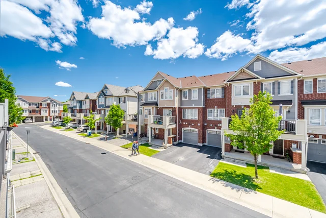#22-6020 Derry Road, Milton - photo 30