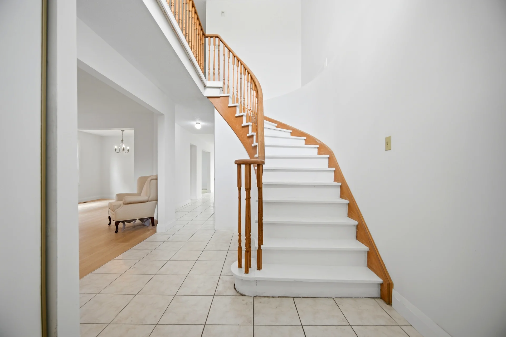 4676 Owl Circle, Mississauga - photo 8