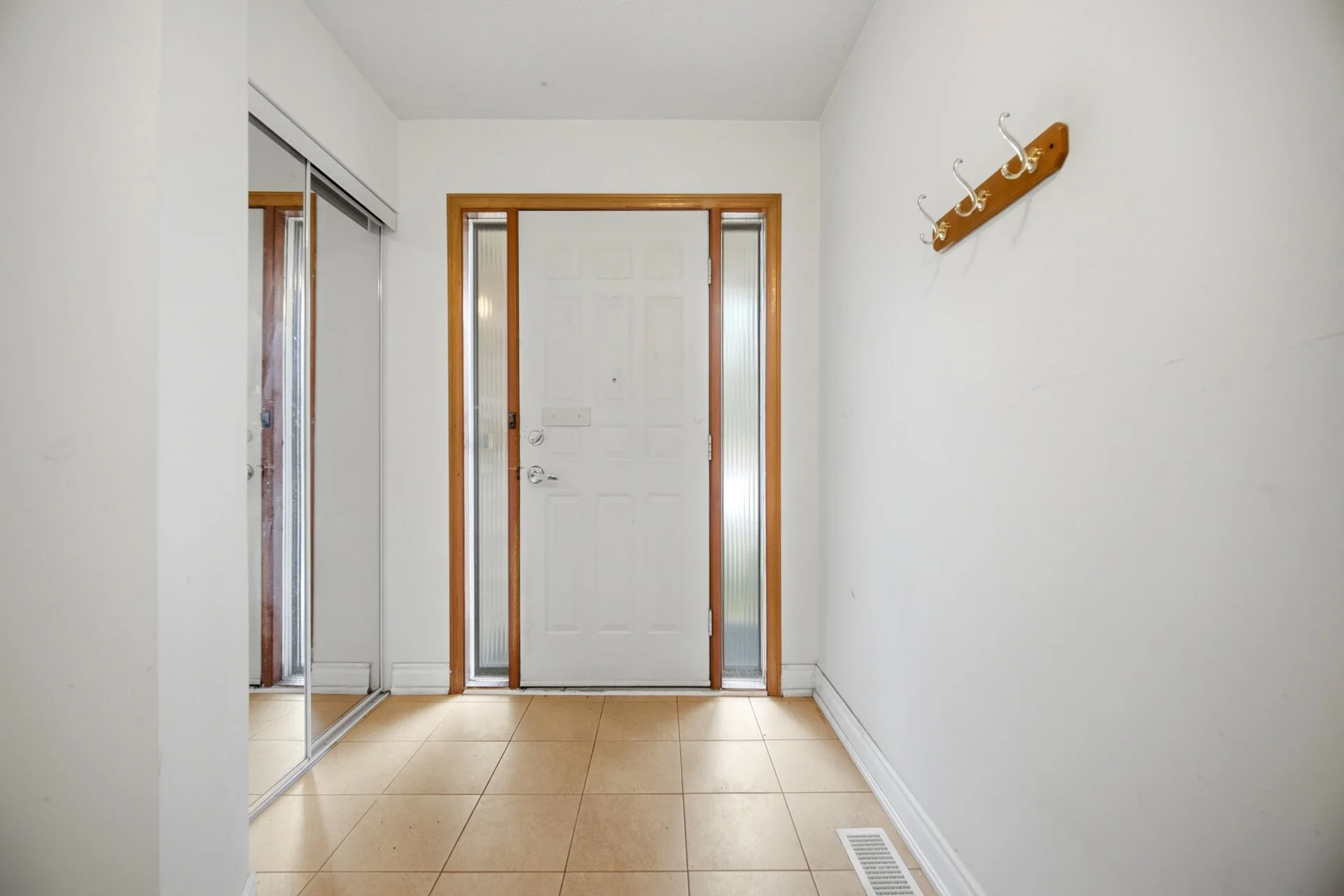 4070 Pavillion Court, Mississauga - photo 4