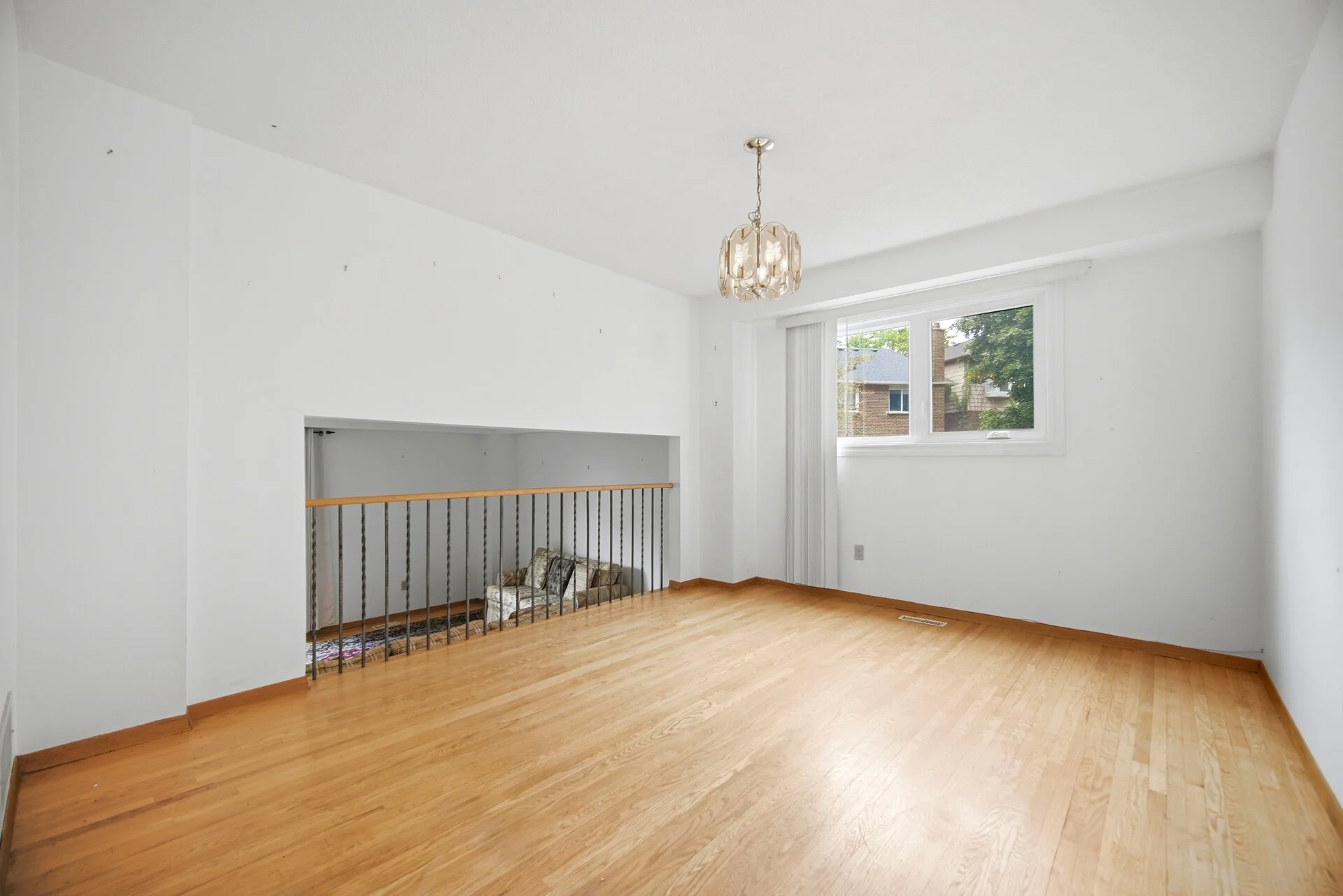 4070 Pavillion Court, Mississauga - photo 6