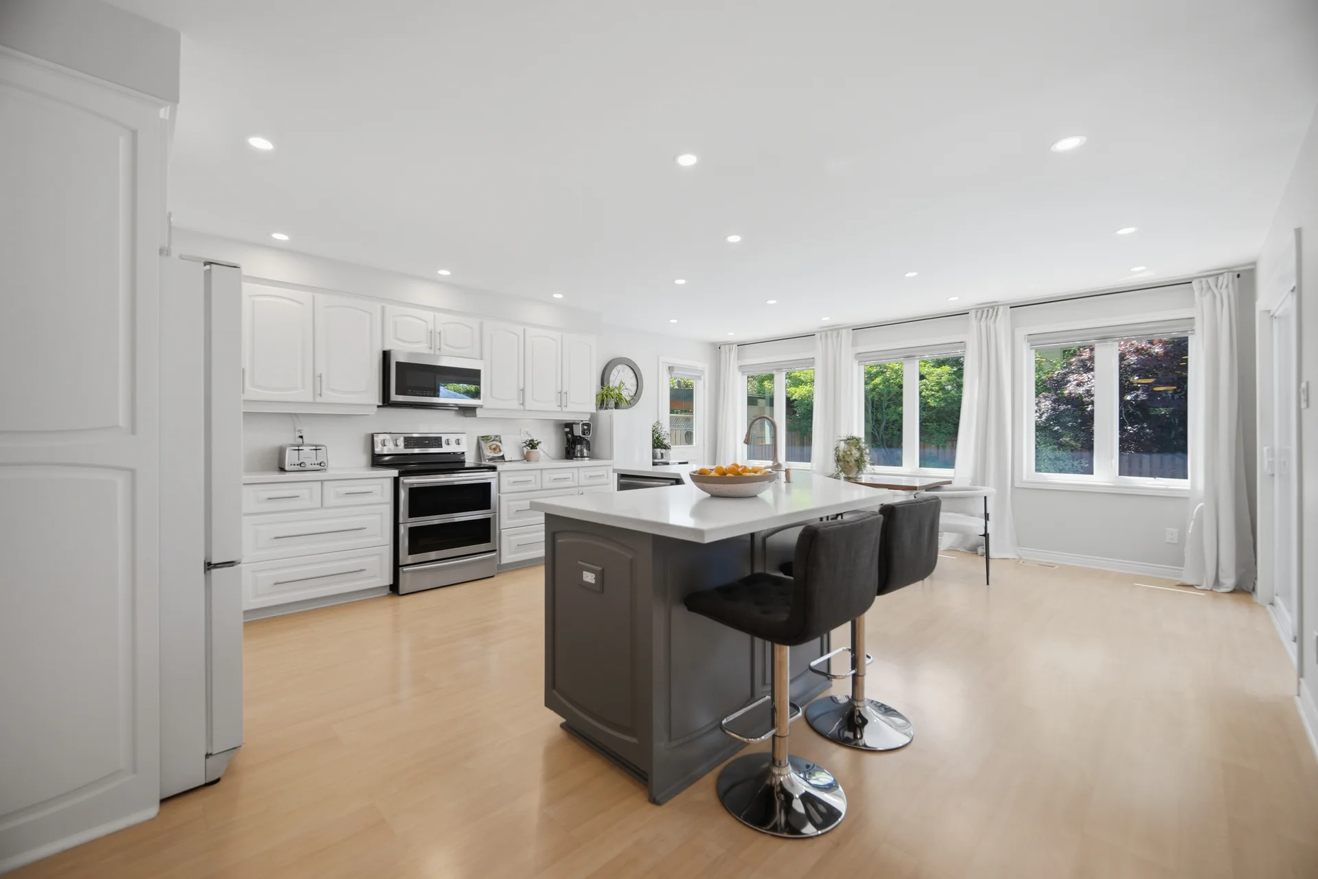 913 Maple Avenue, Milton - photo 20