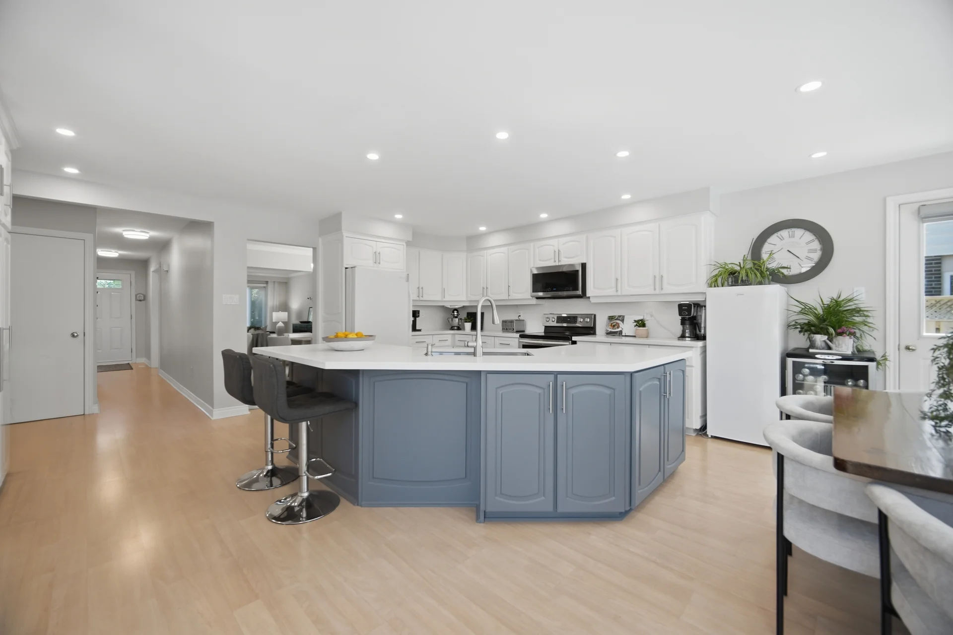 913 Maple Avenue, Milton - photo 21