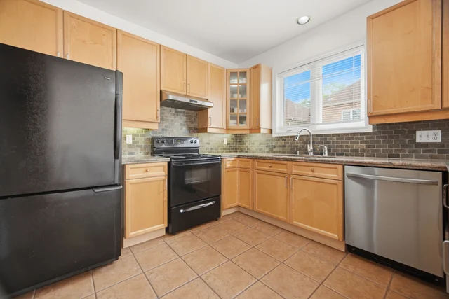 25 Treeline Boulevard, Brampton - photo 24