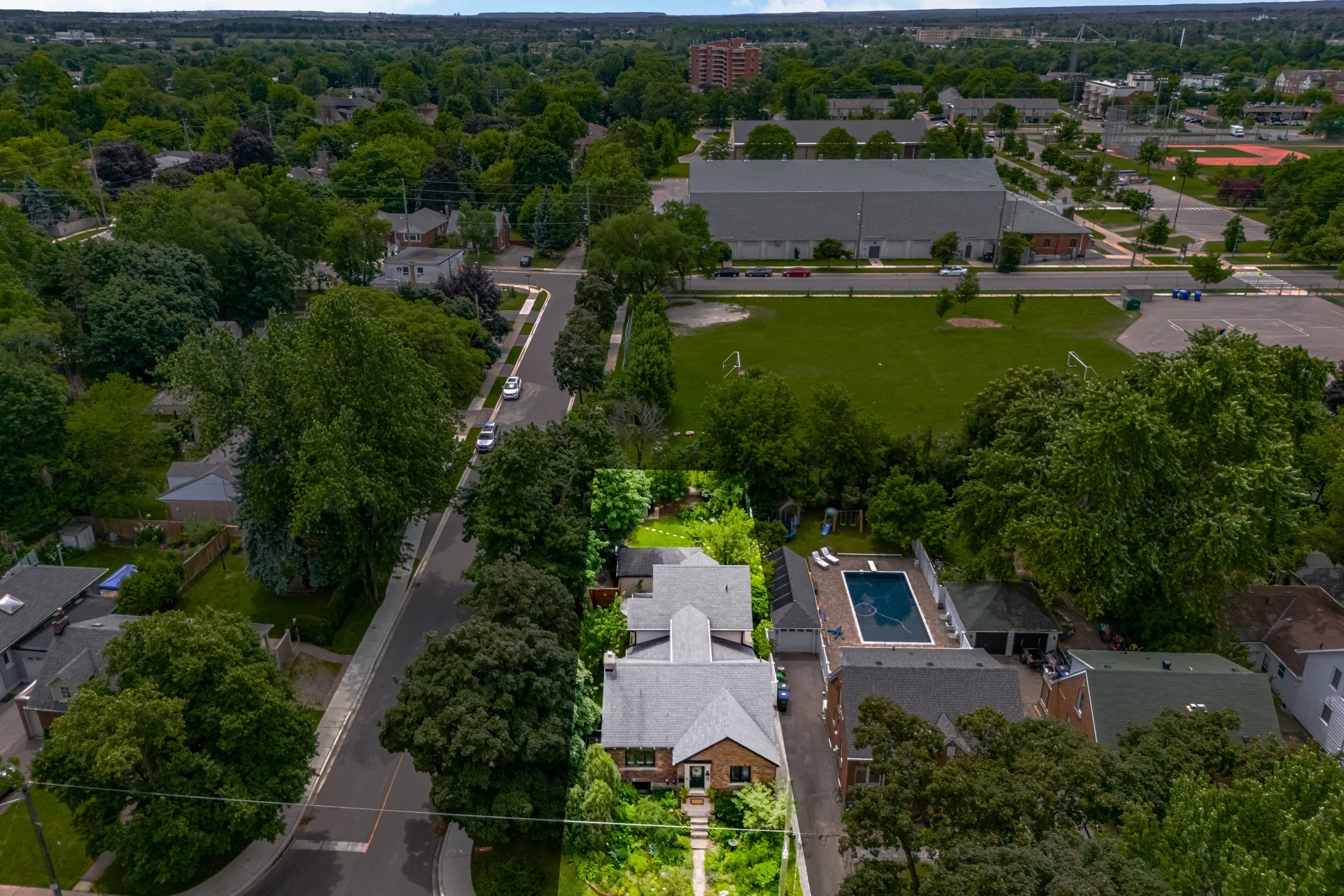 83 Mill Street South, Brampton - photo 3