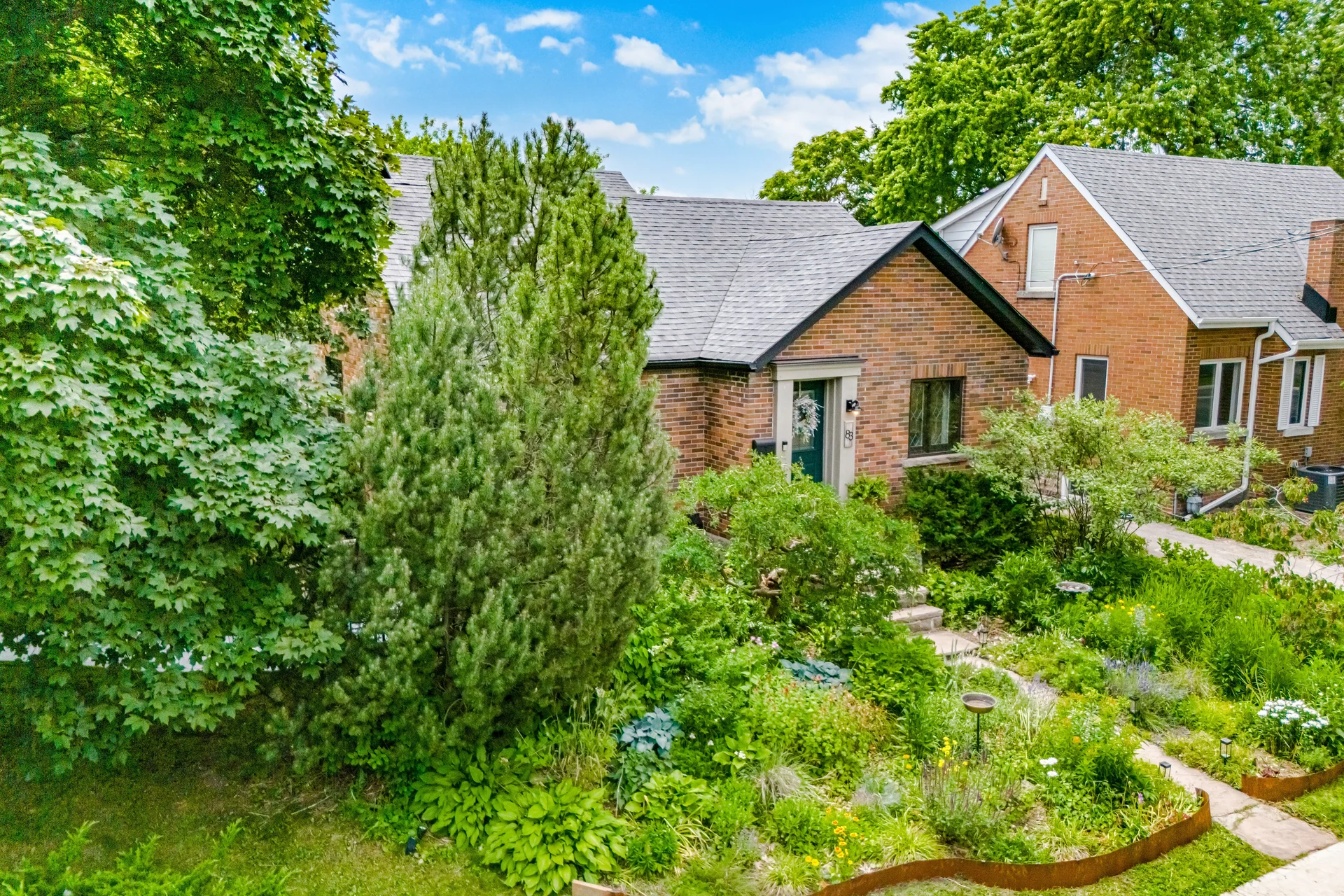 83 Mill Street South, Brampton - photo 11