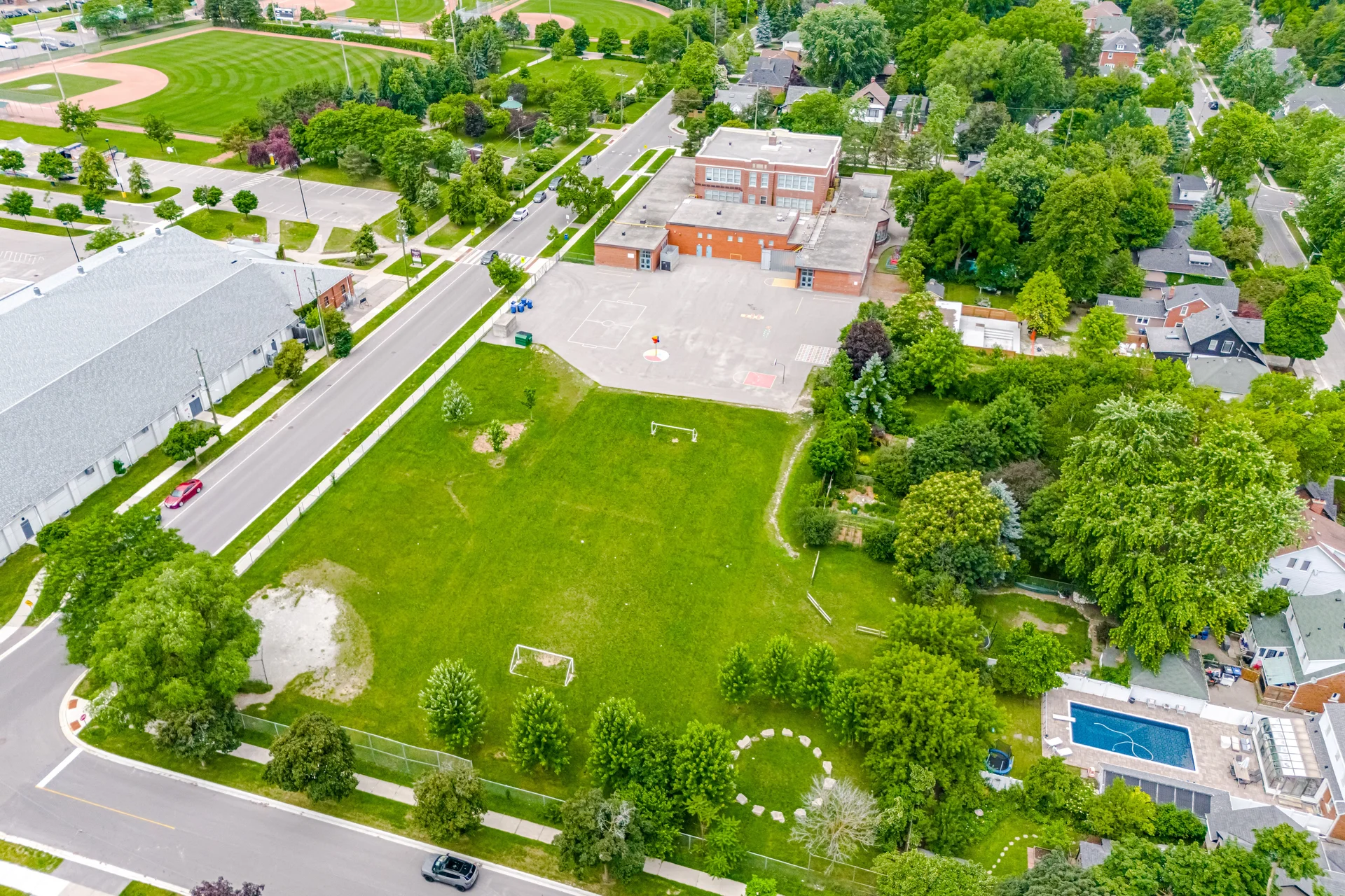 83 Mill Street South, Brampton - photo 117