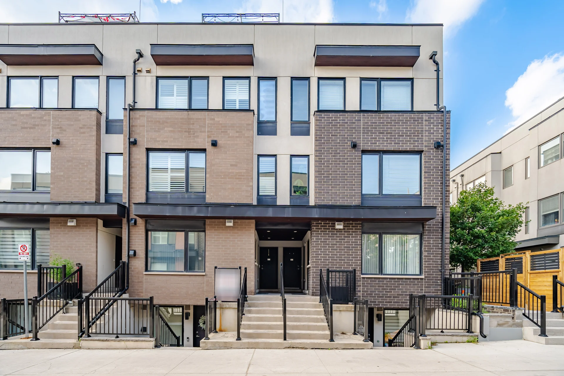 3644542
