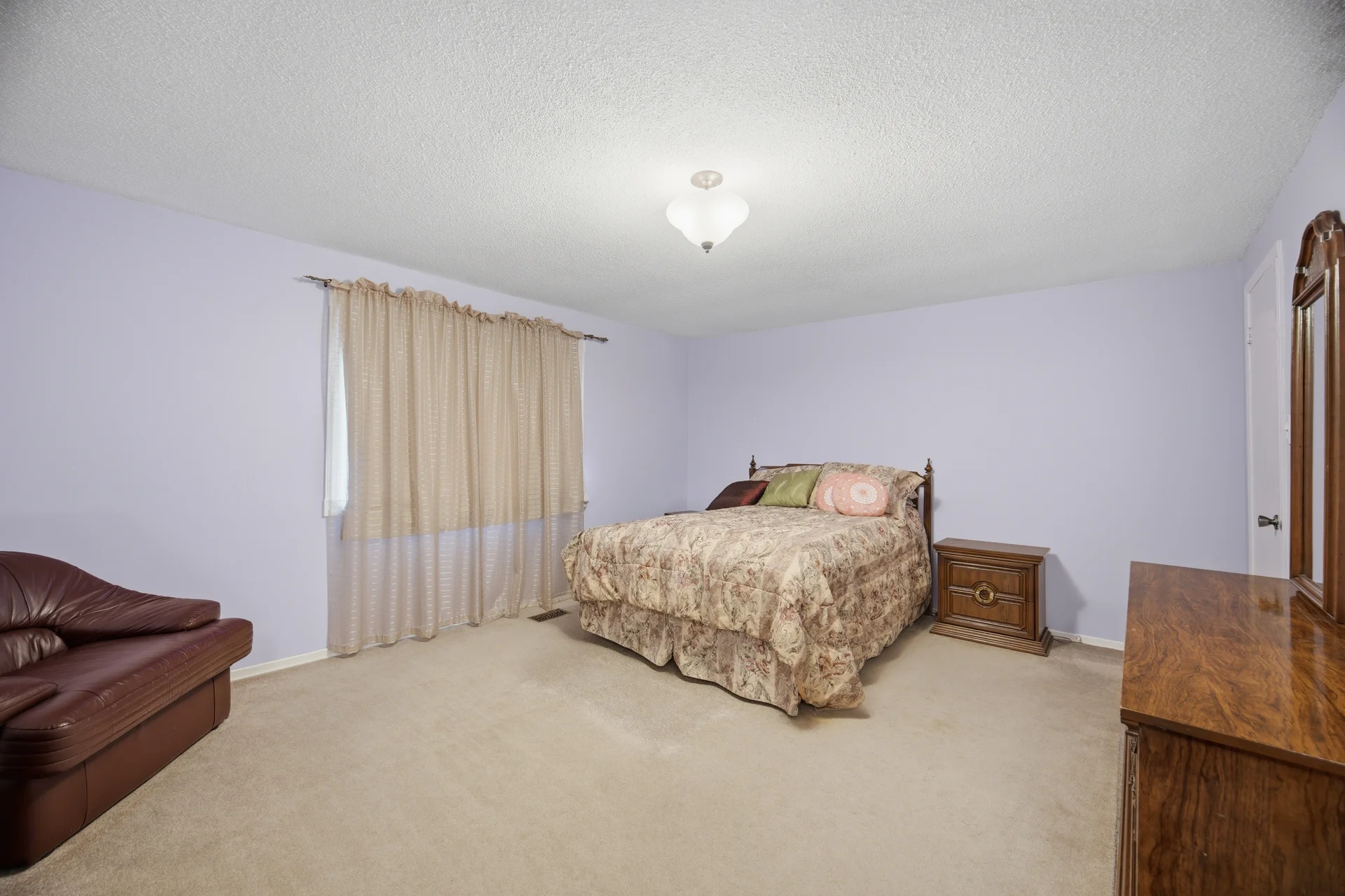 3645594