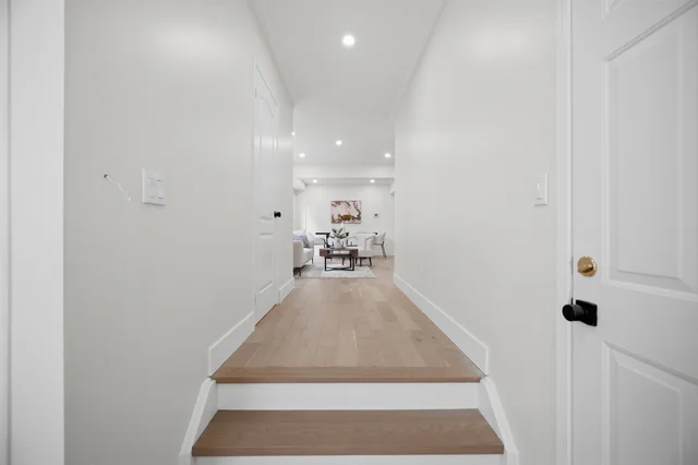 5057 Churchill Meadows Boulevard, Mississauga - photo 9