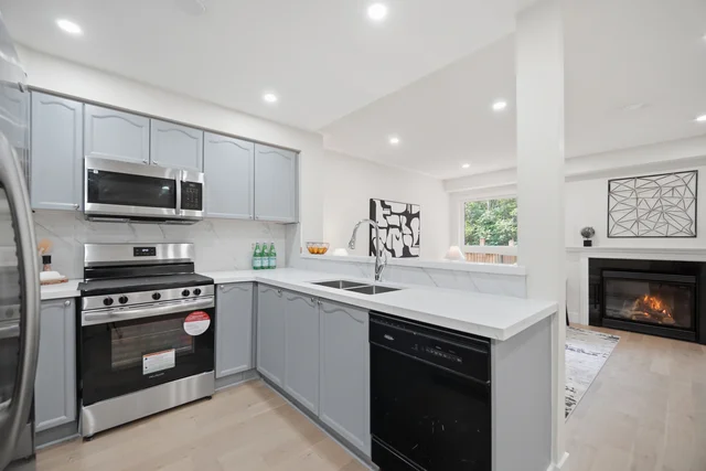 5057 Churchill Meadows Boulevard, Mississauga - photo 20