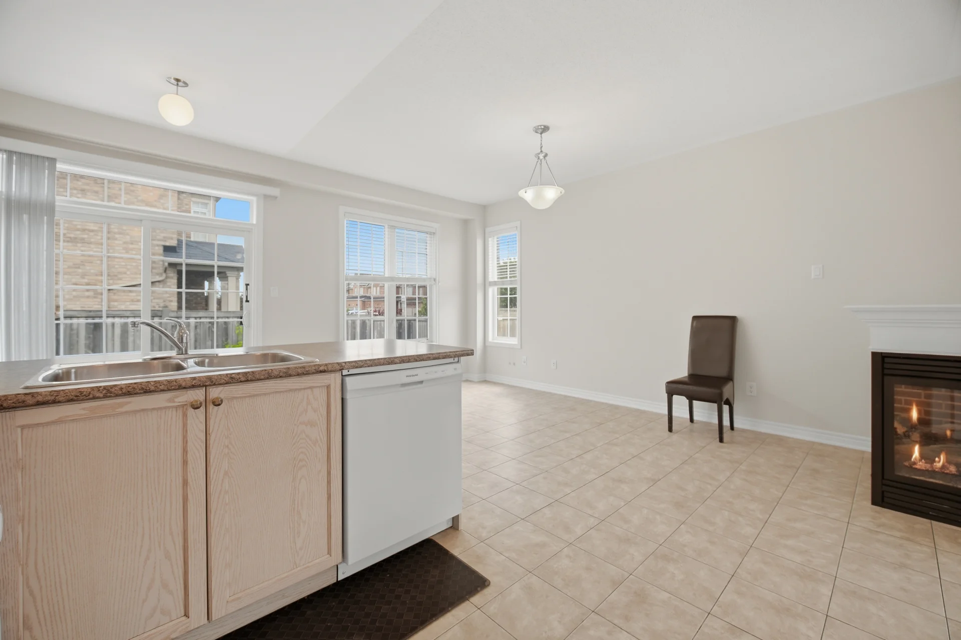 4301 Trail Blazer Way, Mississauga - photo 16