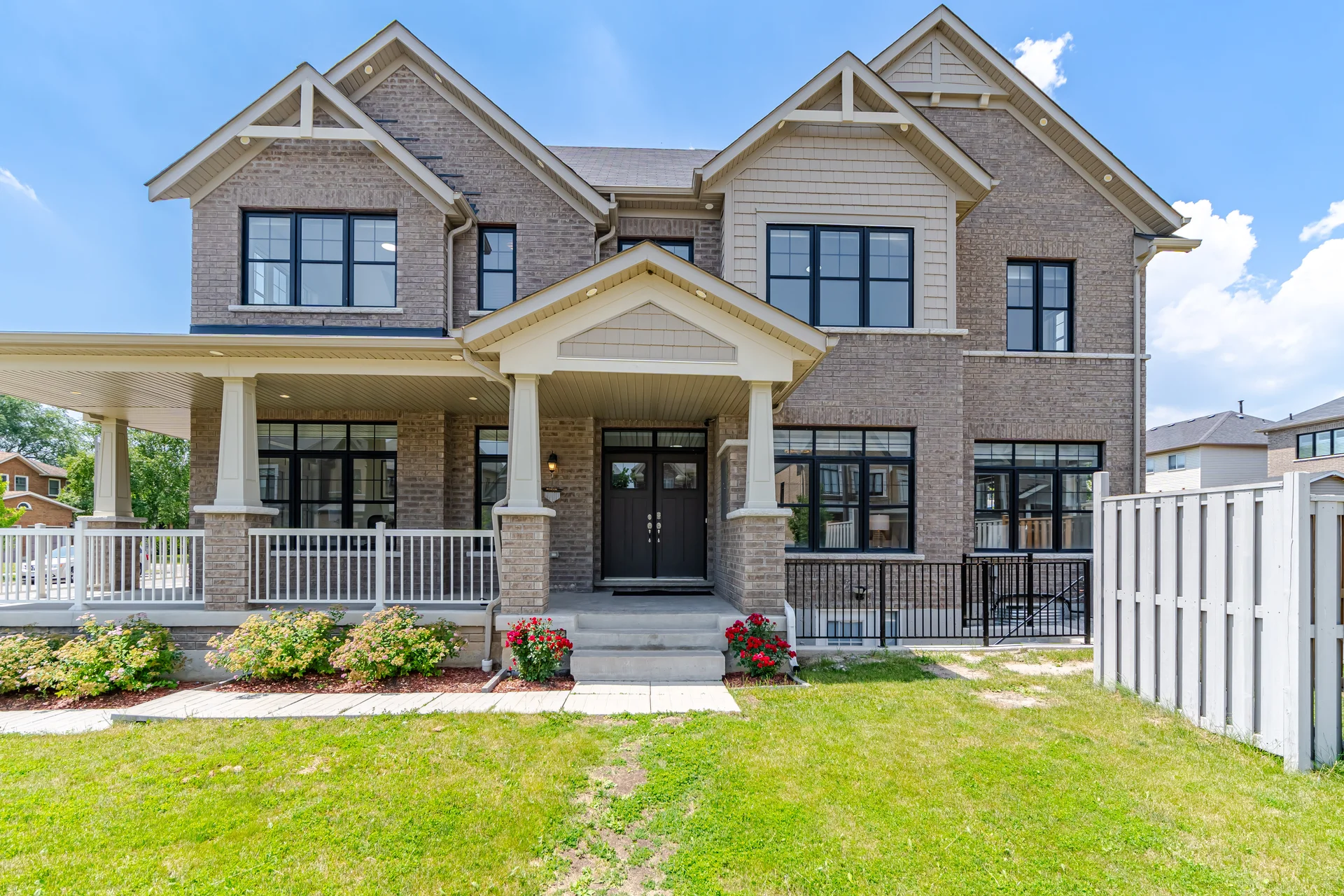 60 Lofthouse Drive, Whitby - photo 2