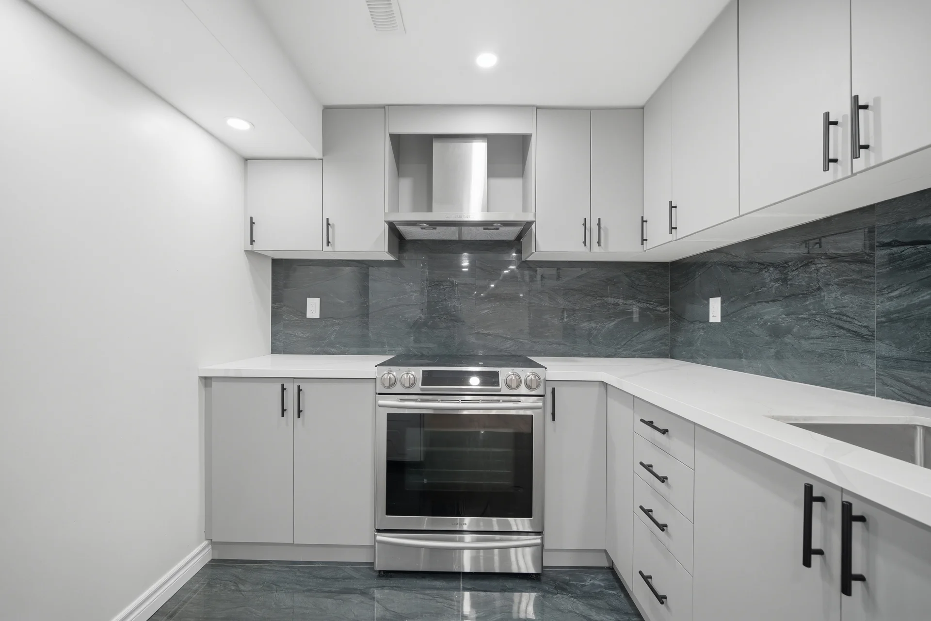 60 Lofthouse Drive, Whitby - photo 58