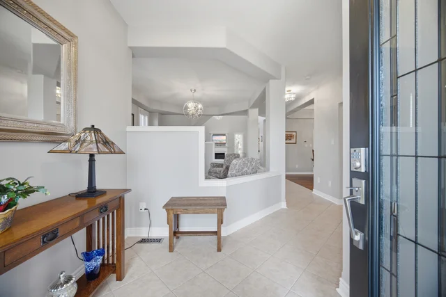 6 Parisian Crescent, Barrie - photo 20
