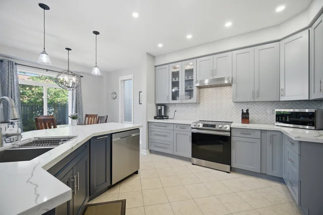6 Parisian Crescent, Barrie - photo 29