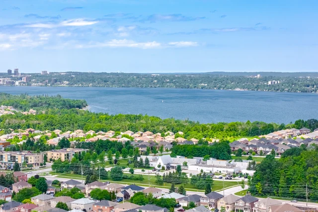 6 Parisian Crescent, Barrie - photo 87