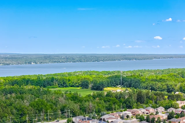 6 Parisian Crescent, Barrie - photo 88
