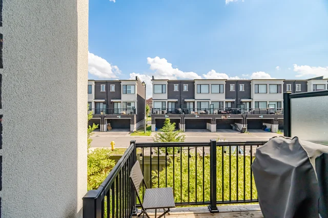 17 Sydney Circle, Vaughan - photo 16