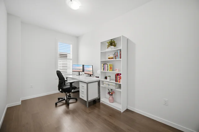 17 Sydney Circle, Vaughan - photo 29