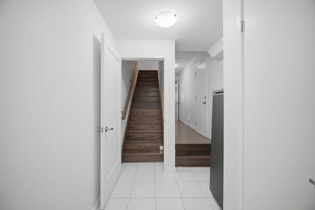 17 Sydney Circle, Vaughan - photo 34