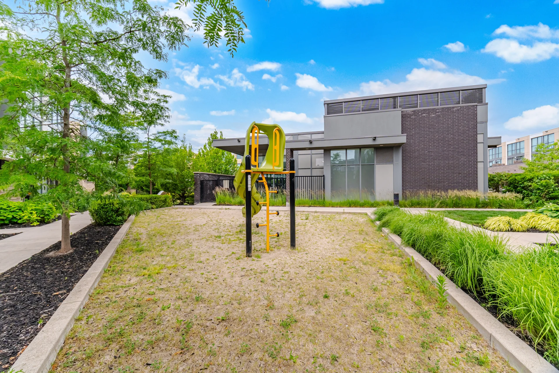 #2-150 Little Creek Road, Mississauga - photo 59