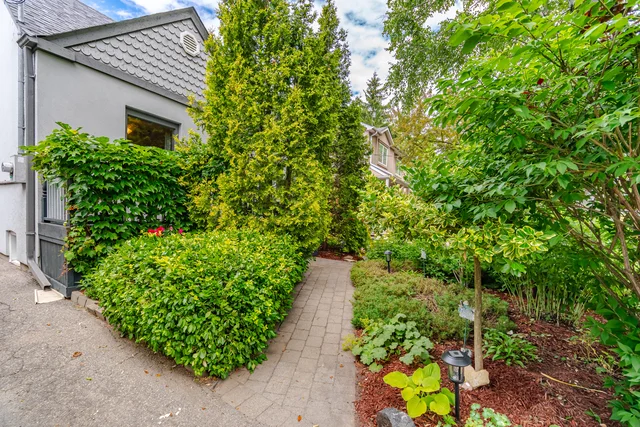 32 Plaxton Drive, East York - photo 13