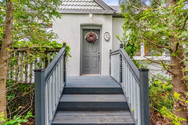 32 Plaxton Drive, East York - photo 15
