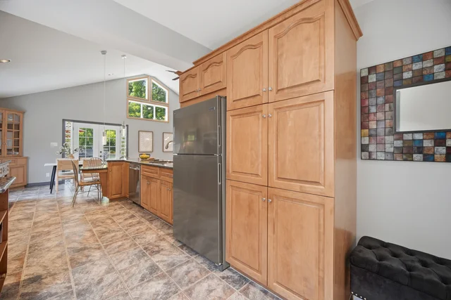 32 Plaxton Drive, East York - photo 29