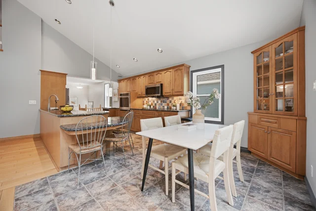 32 Plaxton Drive, East York - photo 33