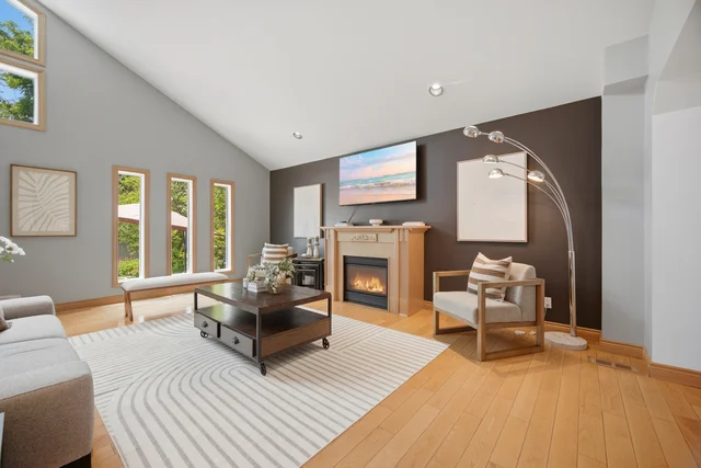 32 Plaxton Drive, East York - photo 35
