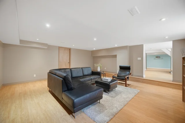 32 Plaxton Drive, East York - photo 52