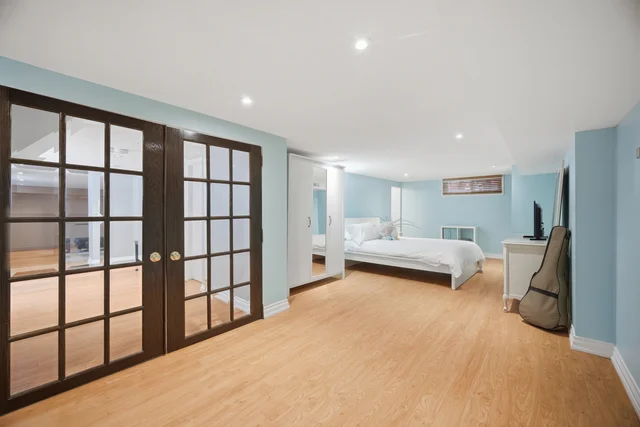 32 Plaxton Drive, East York - photo 57