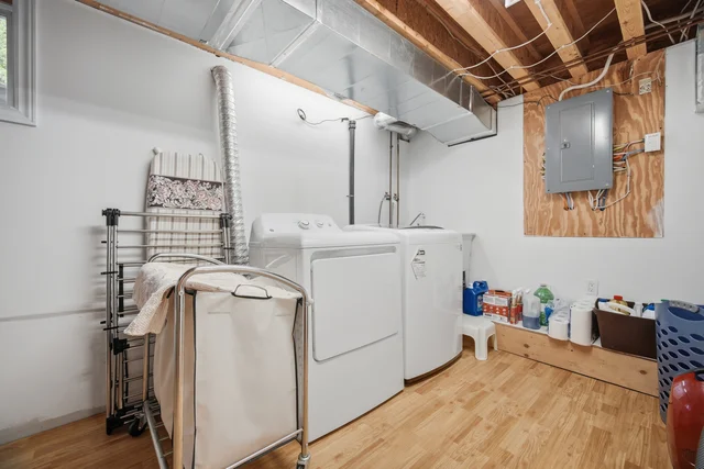 32 Plaxton Drive, East York - photo 61