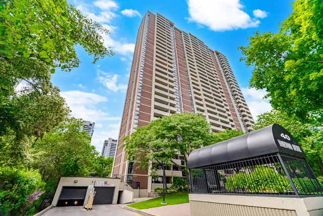 #1104-40 Homewood Avenue, Toronto - photo 3