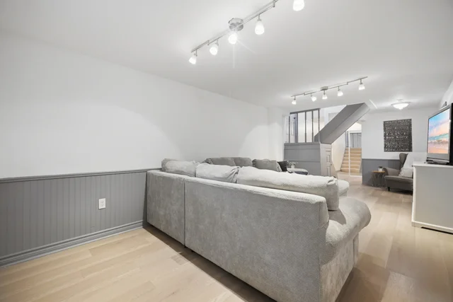 14 Royal Palm Drive, Brampton - photo 35