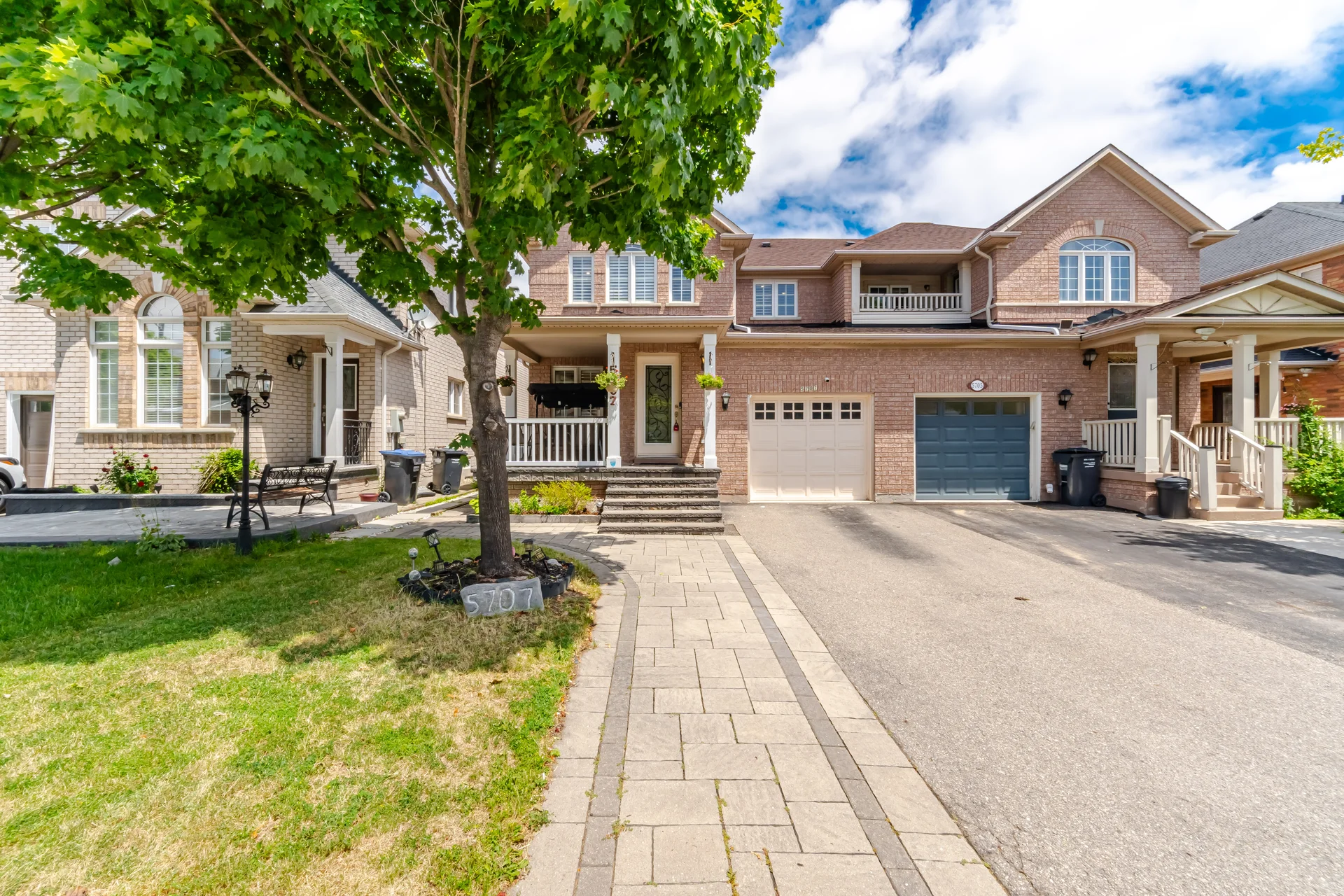 5707 Jenvic Grove, Mississauga - photo 3