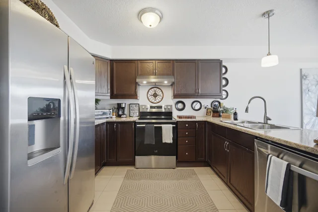 69 Nathan Crescent, Barrie - photo 17