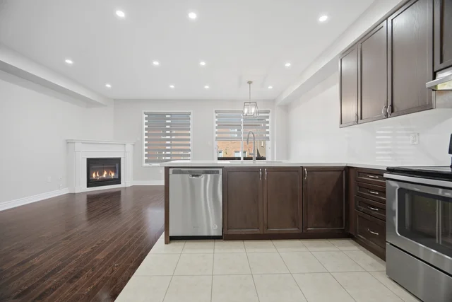 55 Loftsmoor Drive, Brampton - photo 11