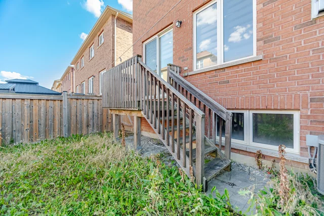 55 Loftsmoor Drive, Brampton - photo 38