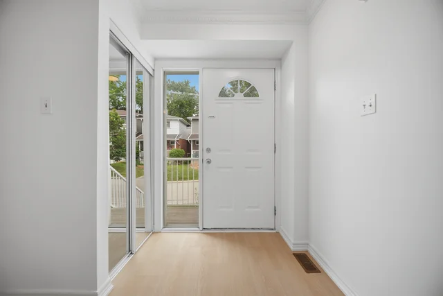 295 B Bluevale Street North, Waterloo - photo 5