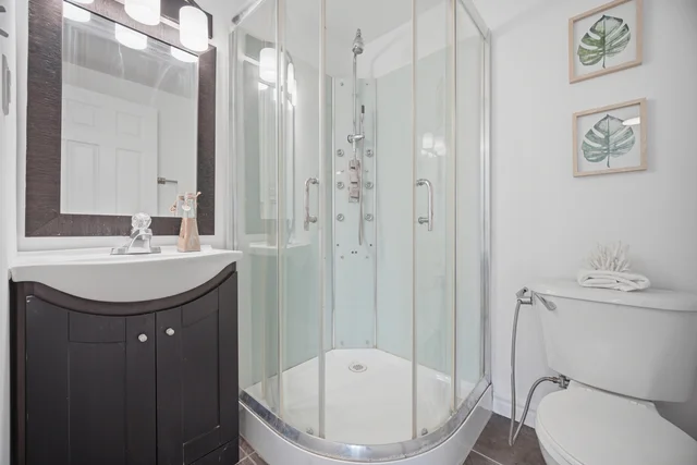 295 B Bluevale Street North, Waterloo - photo 24