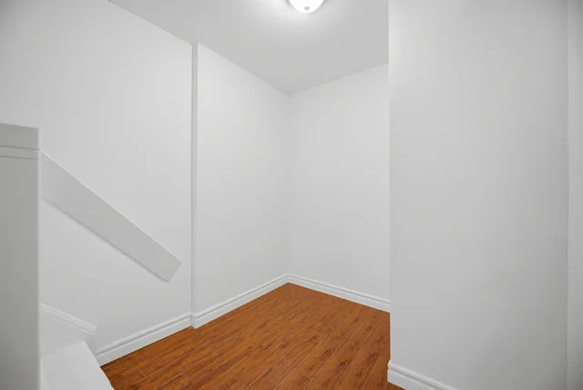 295 B Bluevale Street North, Waterloo - photo 32