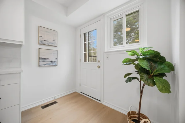 295 B Bluevale Street North, Waterloo - photo 38