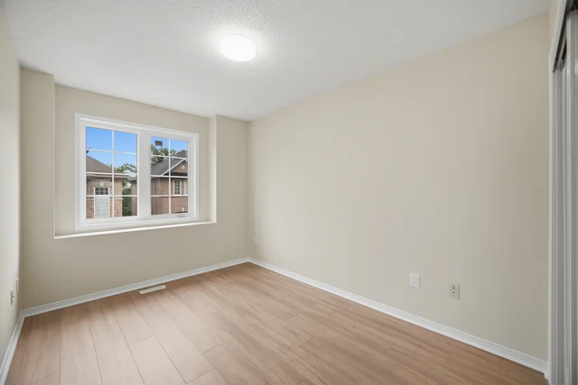 79 Bernard Avenue, Brampton - photo 33