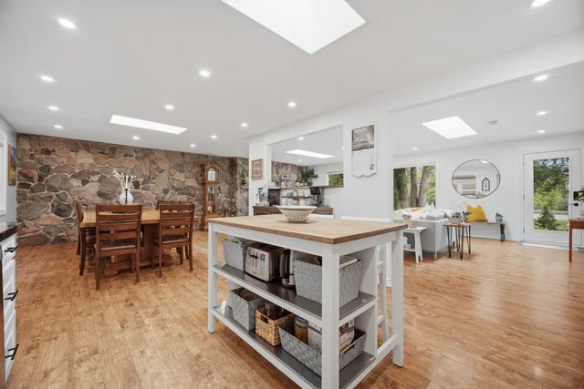 915 Governors Road, Hamilton - photo 18