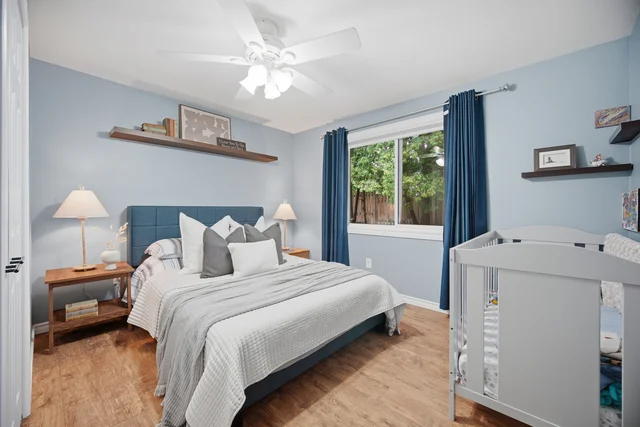 915 Governors Road, Hamilton - photo 30